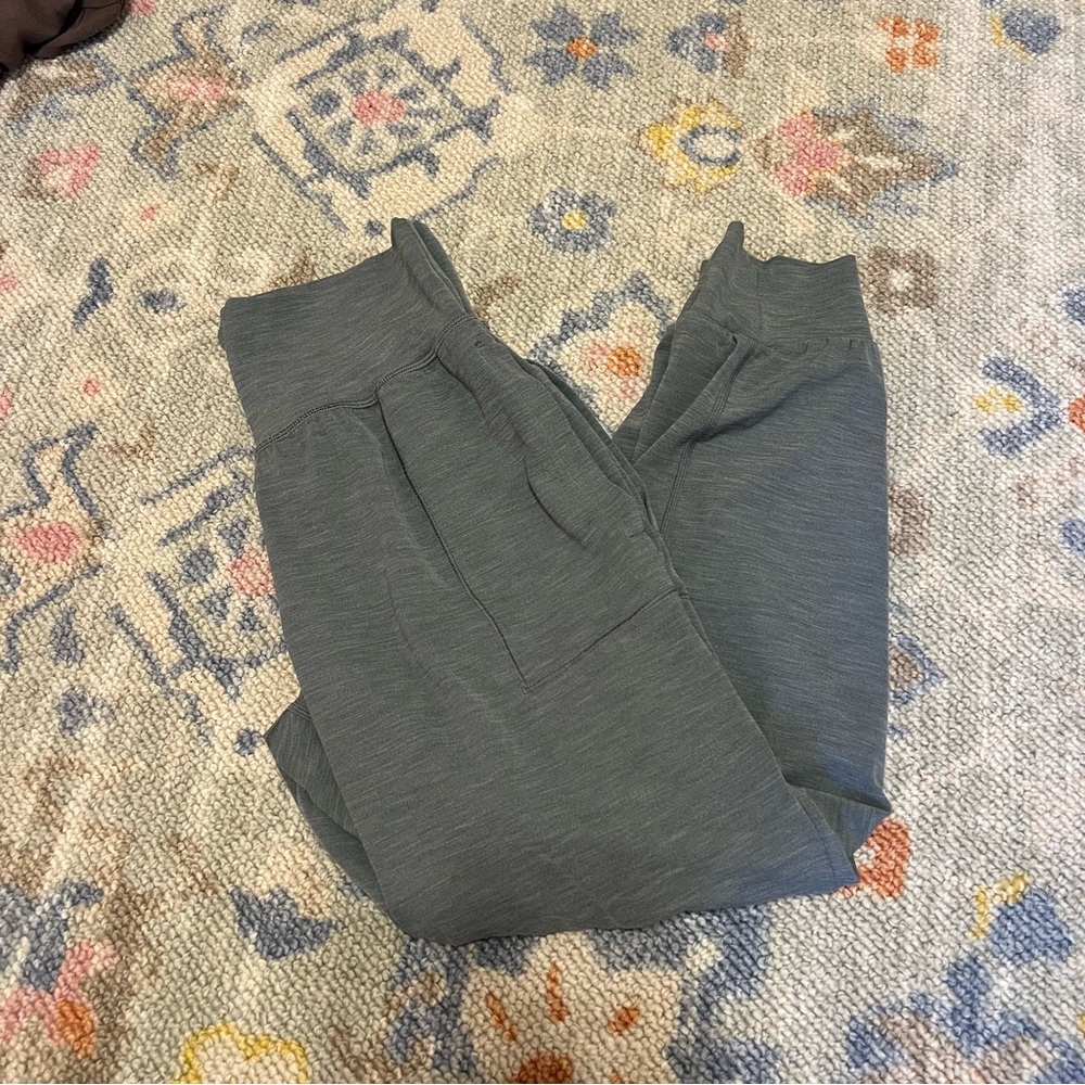 Athleta Salutation High Rise Joggers